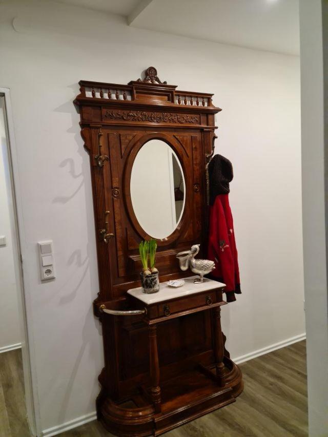 Pilgrims "Rosalie" Grosse Fewo Mit 3 Schlafzimmern, 1Bad, 2 Wc, Balkon, Fast Internet Brilon Exterior photo