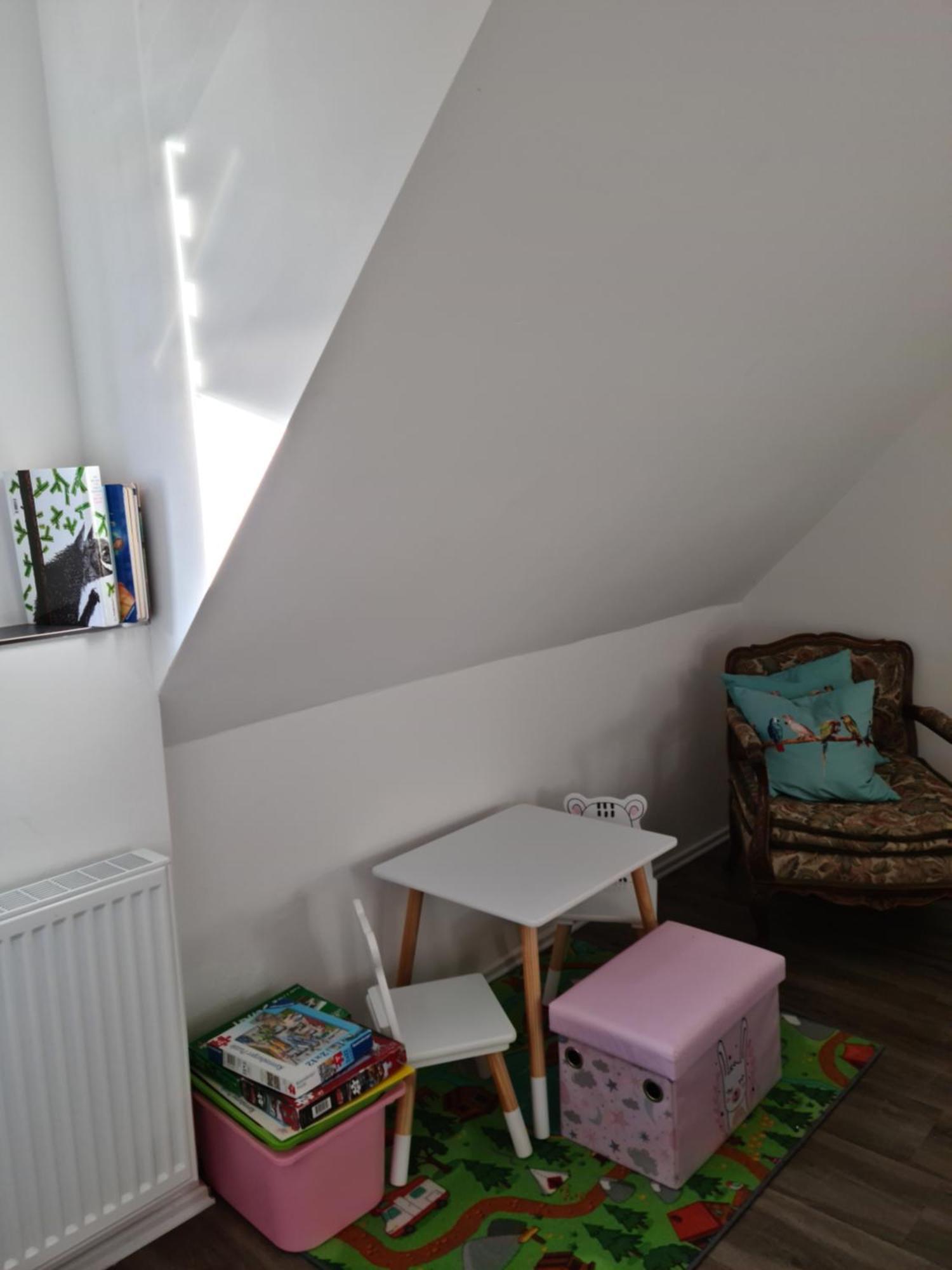 Pilgrims "Rosalie" Grosse Fewo Mit 3 Schlafzimmern, 1Bad, 2 Wc, Balkon, Fast Internet Brilon Exterior photo